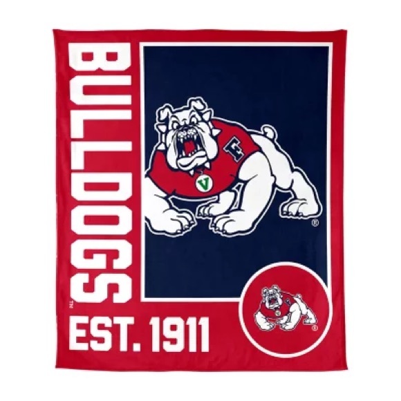 Fresno State Bulldogs Officially licensed NCAA Super Plush Blanket - Picture 1 of 3